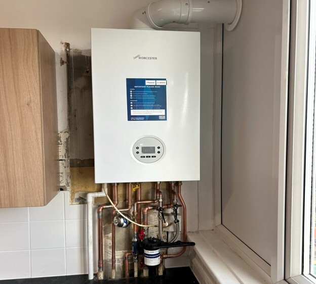 Newly fitted Worcester boiler in a home representing the process of installing a new boiler.